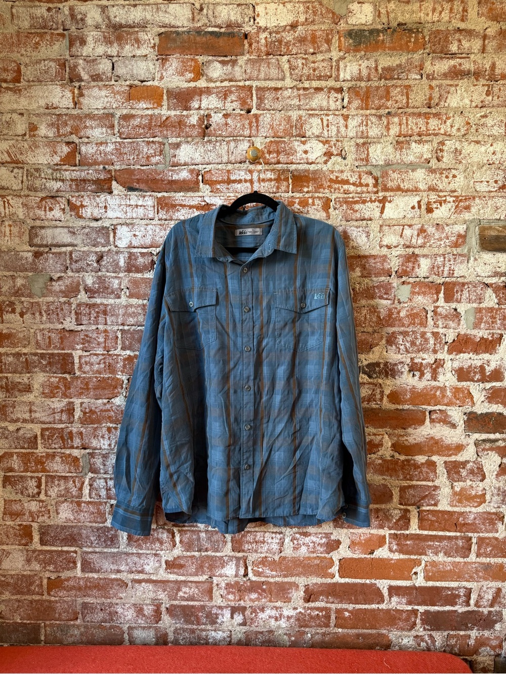 Men’s REI button front